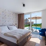 度假居 Gorgeous In
